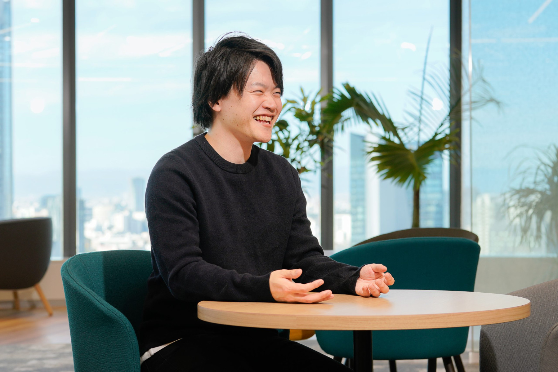 N・M 業務中の様子